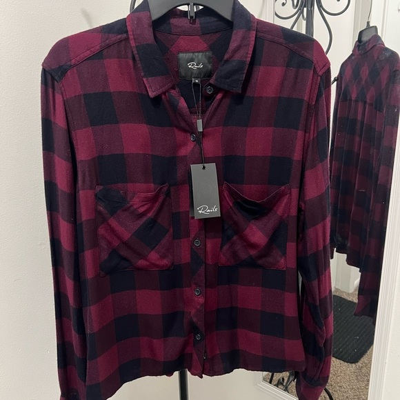 RAILS New Plaid Button-Up Shirt - Black and Red. #21 - Picture 3 of 10